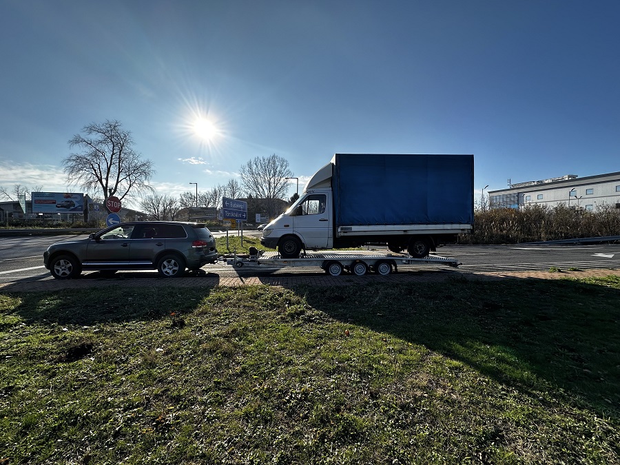 Bakony Trailer Autómentés, Autószállítás